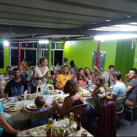 Port South East Tilapasse Resto & Guest House מראה חיצוני תמונה