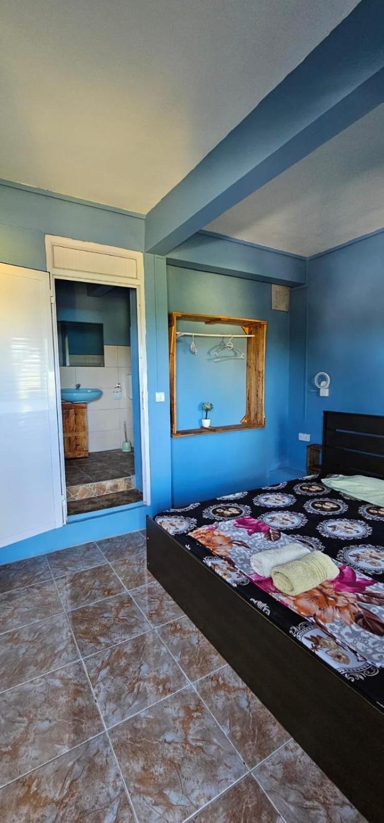 Port South East Tilapasse Resto & Guest House מראה חיצוני תמונה