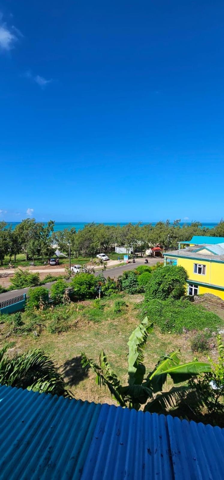 Port South East Tilapasse Resto & Guest House מראה חיצוני תמונה